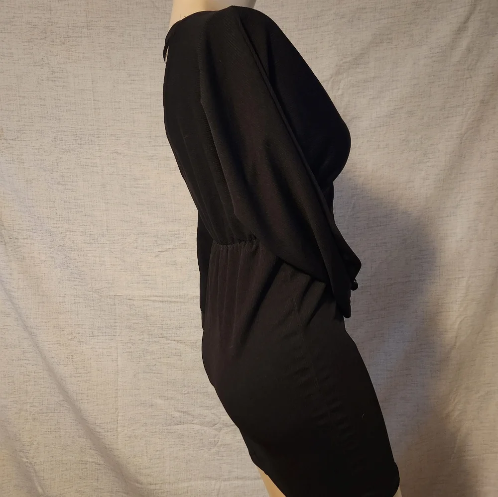 Little black dress - Picture 3 of 6